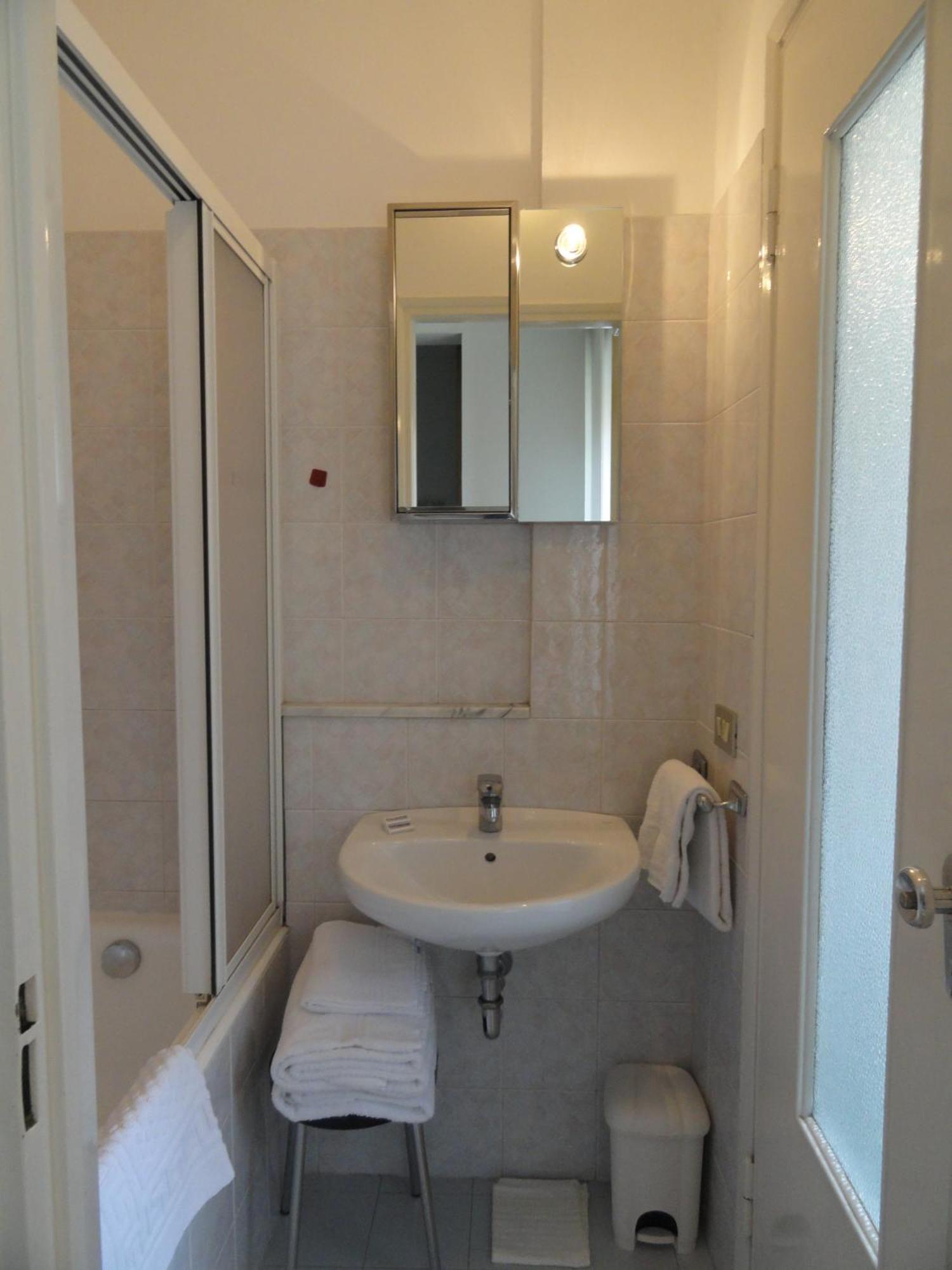 Residence Giusti 6 Milano Ngoại thất bức ảnh